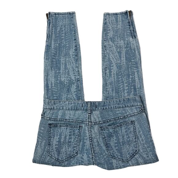 Free People Feather Print Ankle Zip Skinny Cropped Jeans size 27 Indie Y2K - Picture 8 of 14